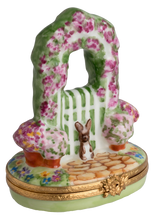Load image into Gallery viewer, SKU# 6473 - Garden Gate