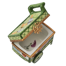 Cargar imagen en el visor de la galería, SKU# 6475 - Carrito de jardín