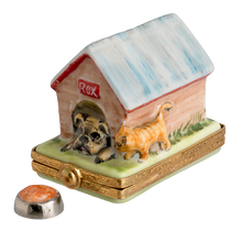 Load image into Gallery viewer, SKU# 6995 - Dog House
