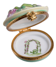 Load image into Gallery viewer, SKU# 7031 - Garden Hat