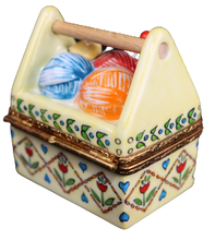 Cargar imagen en el visor de la galería, SKU# 7177 - Caja de costura