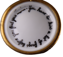 Cargar imagen en el visor de la galería, SKU# 7255 - Rana con corona roja (príncipe del amor)