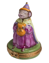 Load image into Gallery viewer, SKU# 7367 - Wiseman : Mouse