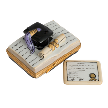 Lade das Bild in den Galerie-Viewer, SKU# 7530 - Abschlussbuch mit Diplom