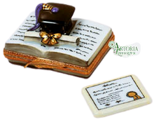 Lade das Bild in den Galerie-Viewer, SKU# 7530 - Abschlussbuch mit Diplom