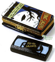 Lade das Bild in den Galerie-Viewer, SKU# 7618 - Videokassette: Fliegende Untertassen - (AUSGESTATTET)