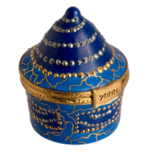 Cargar imagen en el visor de la galería, SKU# 7628 - Caja de carpa: Nuevo milenio