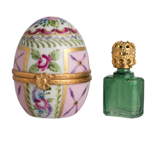 Cargar imagen en el visor de la galería, SKU# 7657 - Huevo de pie con botella de perfume