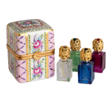 Cargar imagen en el visor de la galería, SKU# 7658 - Rectángulo grande con 4 frascos de perfume