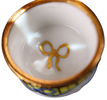 Lade das Bild in den Galerie-Viewer, SKU# 7685 - Kleine runde Box Recamier Jaune