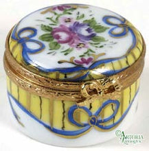 Lade das Bild in den Galerie-Viewer, SKU# 7685 - Kleine runde Box Recamier Jaune