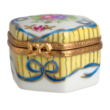 Cargar imagen en el visor de la galería, SKU# 7689 - Hexágono: Recamier Jaune