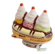 Load image into Gallery viewer, SKU# 7722 - Chocolate Banana Split
