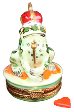 Cargar imagen en el visor de la galería, SKU# 7255 - Rana con corona roja (príncipe del amor)