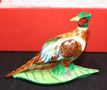 Load image into Gallery viewer, SKU# 3283 - Lynn Chase Pheasant Knife Holder (boxed set of 2) - Retired
