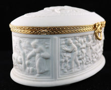 Load image into Gallery viewer, SKU# 1001M &quot;Rome&quot; Large oval hinged box - Biscuit Relief
