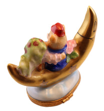 Load image into Gallery viewer, SKU# 2450 - Lovers on the moon.
