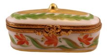 Cargar imagen en el visor de la galería, SKU# 2452 - Medium Oblong Floral Box
