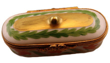 Cargar imagen en el visor de la galería, SKU# 2452 - Medium Oblong Floral Box
