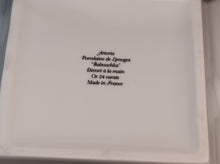 Cargar imagen en el visor de la galería, SKU# 25106 - Square ashtray - Babouchka
