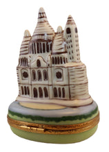 Lade das Bild in den Galerie-Viewer, SKU# 36050 Sacre Coeur
