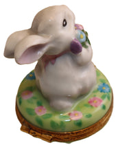 Cargar imagen en el visor de la galería, SKU# 36028 - White Rabbit with his basket of flowers.
