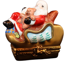 Cargar imagen en el visor de la galería, SKU# 36042 - Papá Noel en trineo
