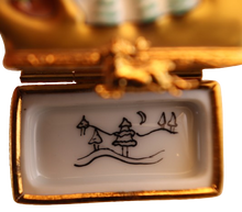 Cargar imagen en el visor de la galería, SKU# 36042 - Papá Noel en trineo
