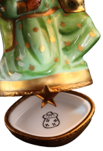 Load image into Gallery viewer, SKU# 16048 - Nativity - Wiseman: Melchior
