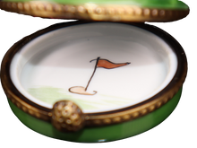 Cargar imagen en el visor de la galería, SKU# 37014 - Golfista haciendo putting - (RETIRADO)
