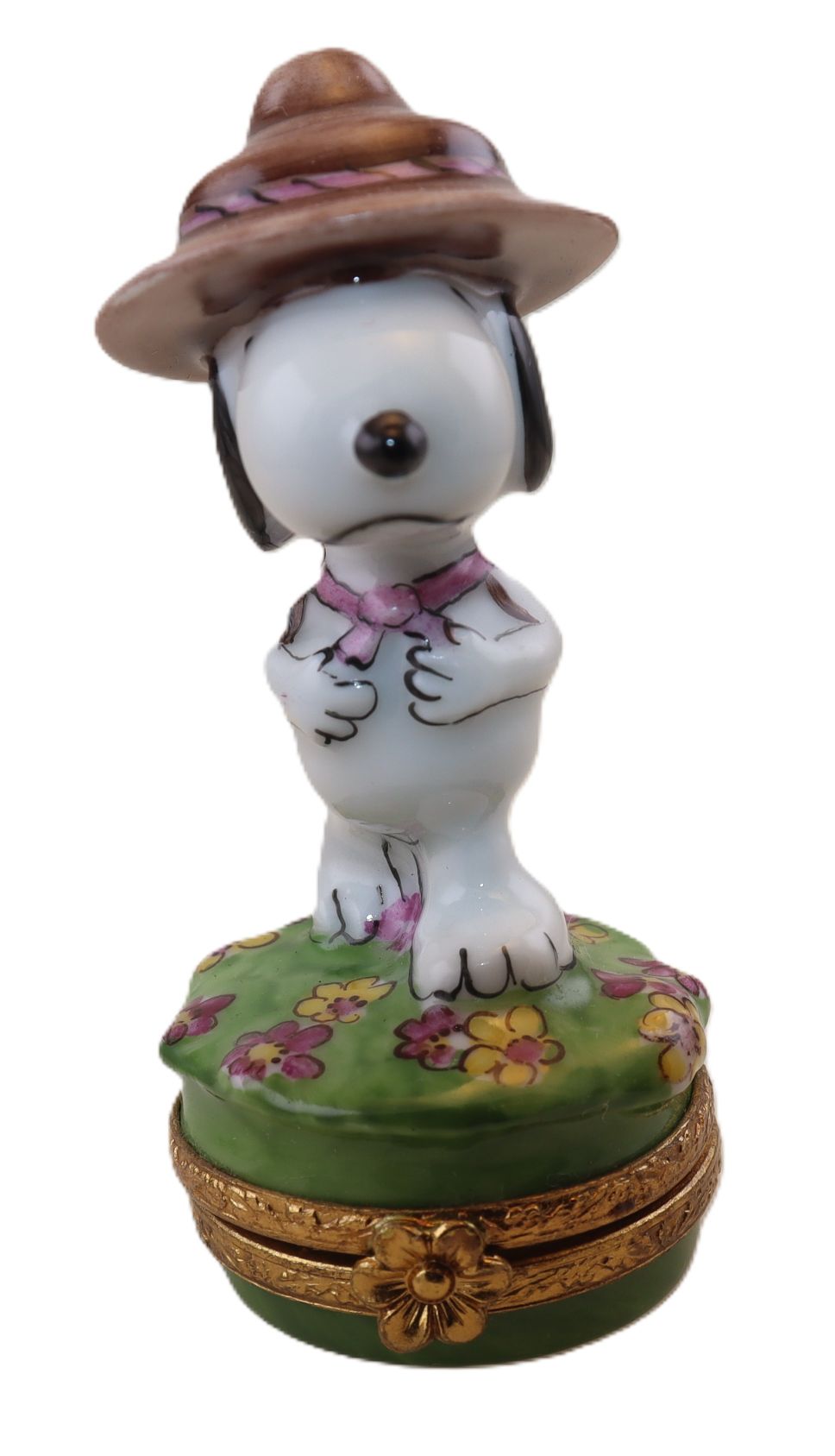 SKU# 3728 - Snoopy Hiking from the Peanuts© collection