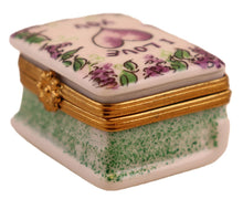 Load image into Gallery viewer, SKU# 3843B - Book &quot;I Love You&quot;
