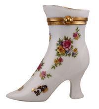 Cargar imagen en el visor de la galería, SKU# 5288B - Boot  with Flower Decal
