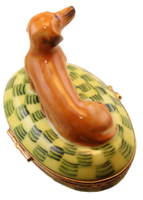 Cargar imagen en el visor de la galería, SKU# 6015 - Perro salchicha marrón
