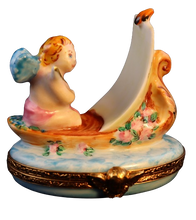Load image into Gallery viewer, SKU# 7032 - Cupid In Gondola
