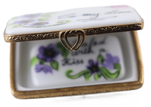 Load image into Gallery viewer, SKU# 7034 - Sealed With A Kiss
