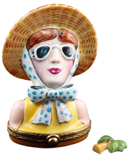 Cargar imagen en el visor de la galería, SKU# 7119 - Turista femenina
