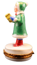 Load image into Gallery viewer, SKU# 7125 - Christmas Caroler
