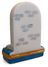 Load image into Gallery viewer, SKU# 7179 - Window with garden
