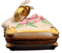 Load image into Gallery viewer, SKU# 7229 - Wedding Rings
