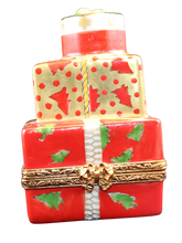 Cargar imagen en el visor de la galería, SKU# 7246B - Regalo de Navidad rojo y dorado con puntos rojos
