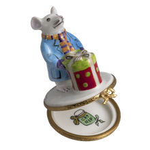 Load image into Gallery viewer, SKU# 7345 - Mouse Bearing Gift

