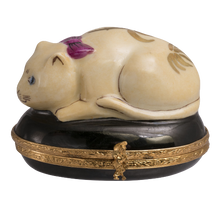 Load image into Gallery viewer, SKU# 7347 - Chinese Cat
