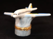 Load image into Gallery viewer, SKU# 7363 - Airplane
