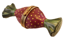 Load image into Gallery viewer, SKU# 7662 - Candy Strawberry

