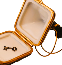 Load image into Gallery viewer, SKU# 7701 - Square Black Old Fashionned Telephone
