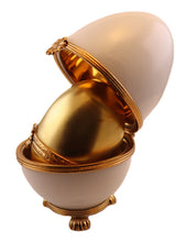 Lade das Bild in den Galerie-Viewer, SKU# 7715 - Faberg © First Imperial Egg - Forbes © collection.
