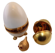 Lade das Bild in den Galerie-Viewer, SKU# 7715 - Faberg © First Imperial Egg - Forbes © collection.
