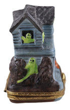 Cargar imagen en el visor de la galería, SKU# 7727 - Casa embrujada fantasma verde
