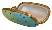 Load image into Gallery viewer, SKU# 7798 - Sunglasses In Flat Confetti Case
